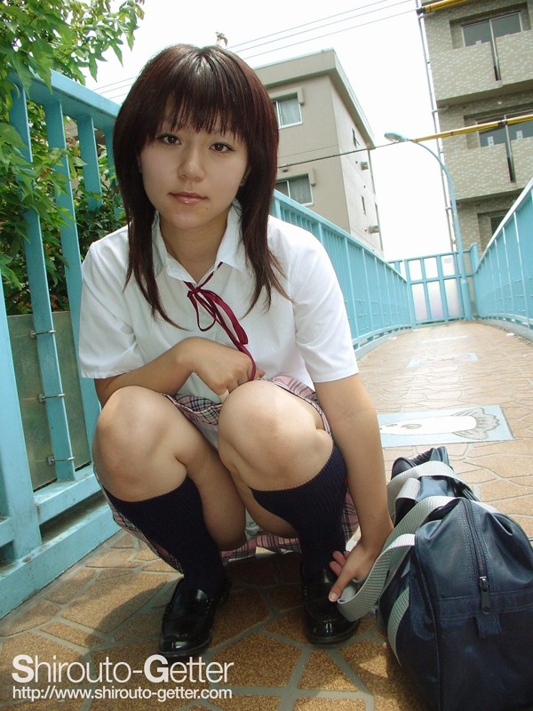 D-048 